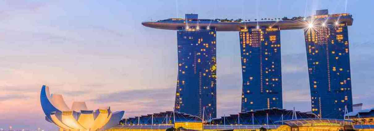 Marina Bay sands skyline at night