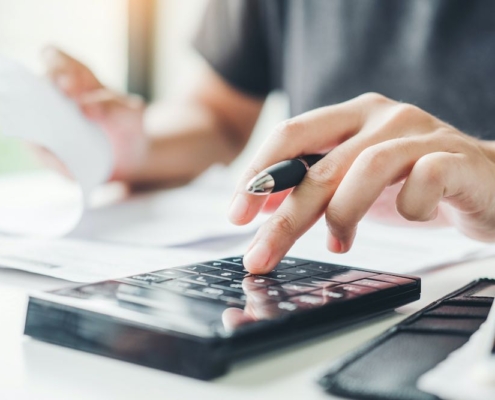 calculating mortgage repayments and interest costs